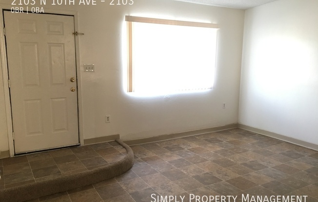 2103 N 10 AVE