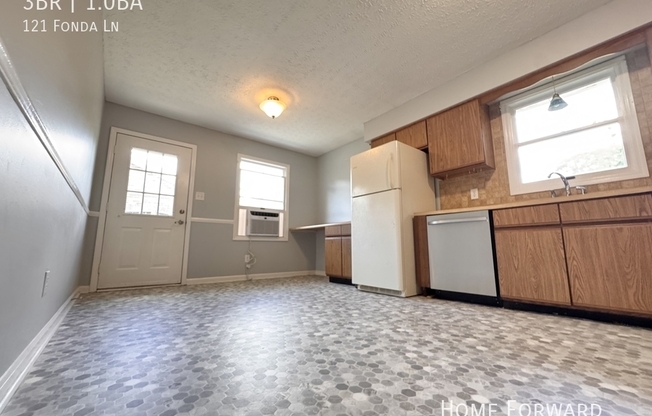 121 FONDA LN