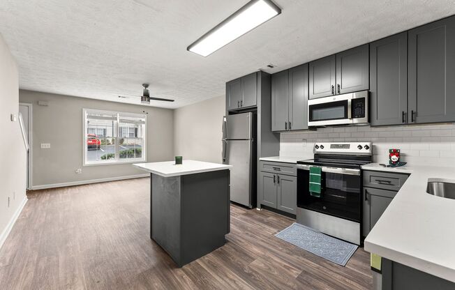 4 beds, 2.5 baths, 1,400 sqft, $1,900, Unit 69