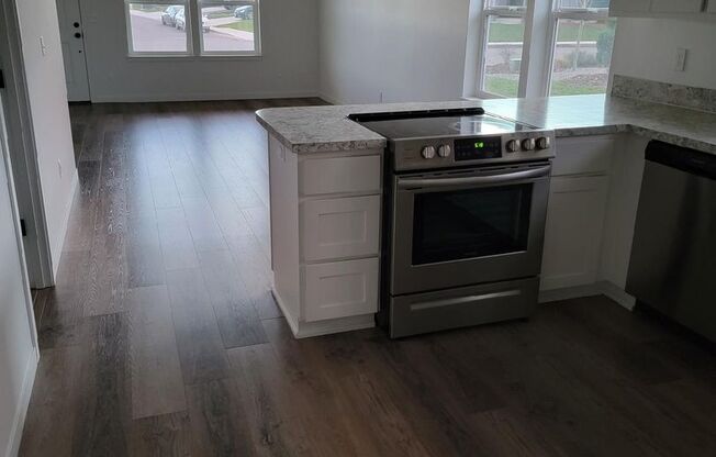 Winlock Newer Construction Home for Lease - 604 Roundtree Blvd