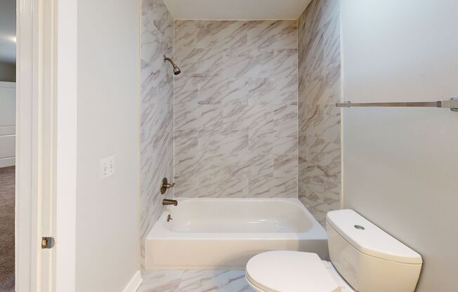 3 beds, 2.5 baths, 1,600 sqft, $1,550, Unit F6