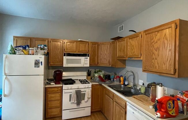 1401 N. Saint Clair Street