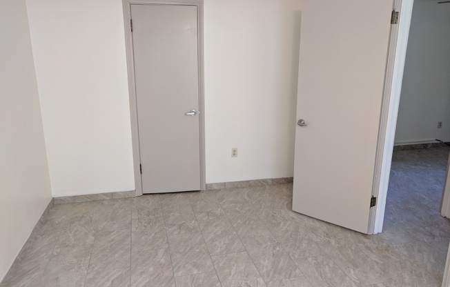 2 beds, 1 bath, $1,775, Unit 111C