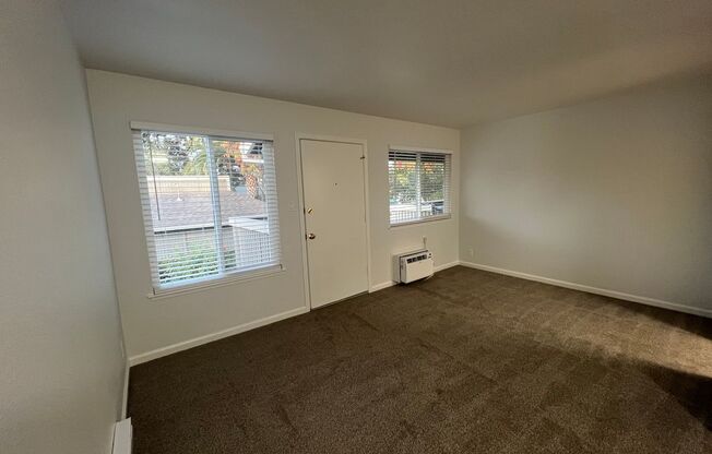 Studio, 1 bath, 380 sqft, $2,225, Unit 777-221