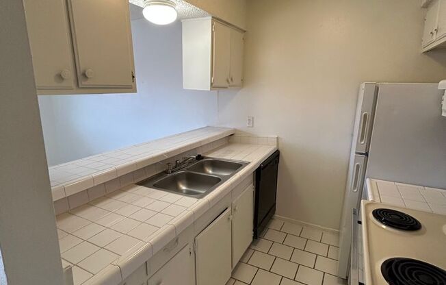 1 bed, 1 bath, 600 sqft, $1,199, Unit WWK-211