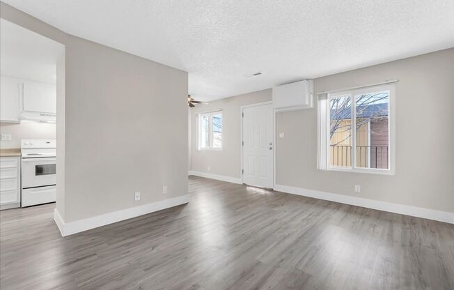 1 bed, 1 bath, 680 sqft, $1,295, Unit 80A