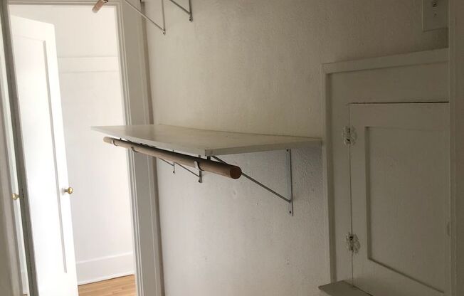 Studio, 1 bath, 431 sqft, $1,475, Unit 212