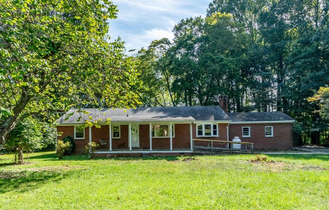 Charming Ranch-Style Home for Rent - 3268 Jidemi Rd, Greensboro, NC