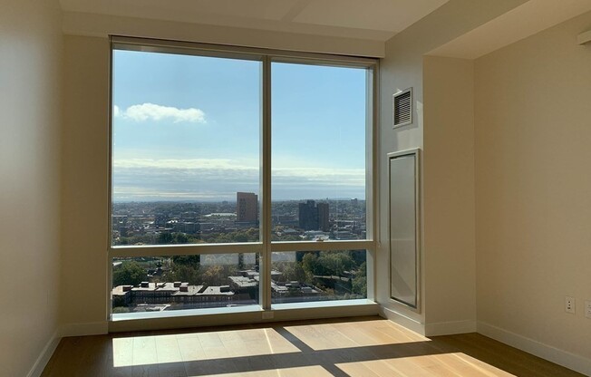 1 bed, 1 bath, 815 sqft, $5,500, Unit 27H
