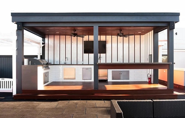 11 Dorchester Street