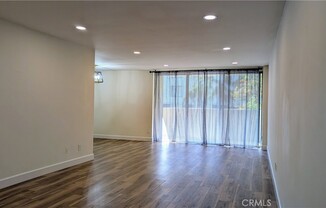 1300 MIDVALE AVE