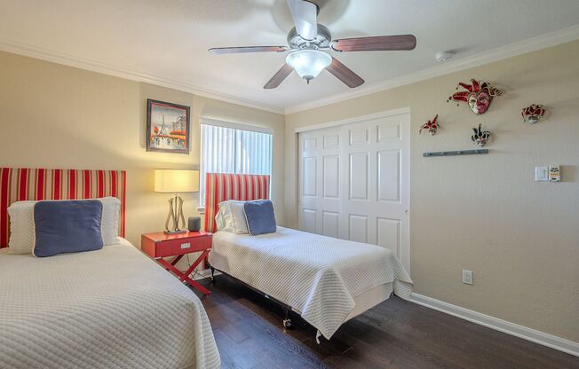 2 beds, 2 baths, $2,500, Unit #107