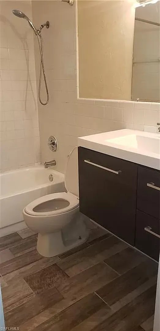 2 Bedroom Duplex - Annual Rental in East Naples