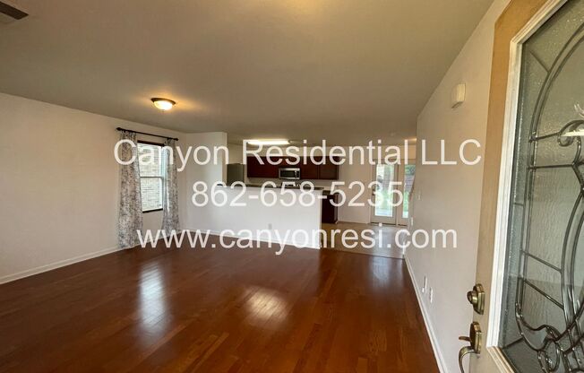 Great Location the spacious 3BR 3BA won't last long!