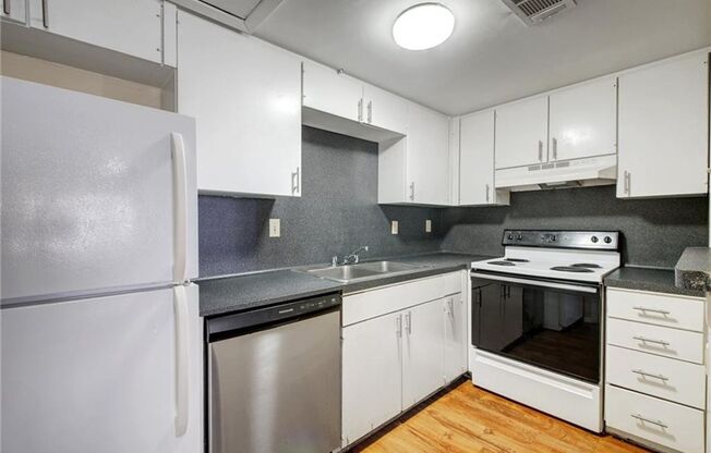 1 bed, 1 bath, 610 sqft, $1,050, Unit 209