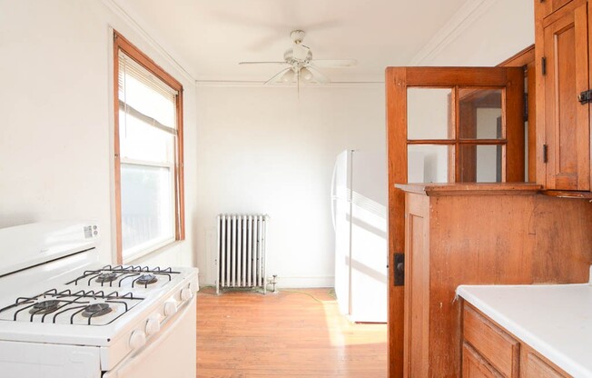 4824 ADDISON