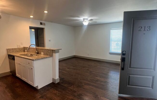 Boxtree Condominums - 213