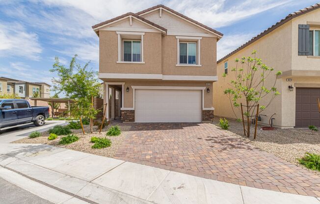 Fully Furnished 3 bedroom home!