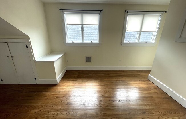 2 beds, 2 baths, 956 sqft, $3,600, Unit 2