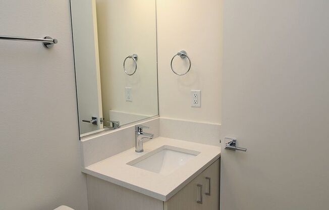 1 bed, 1 bath, 422 sqft, $1,345, Unit 8120 - 102