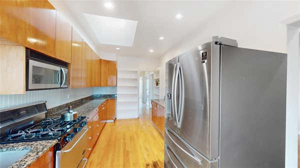 8309 25 AVE