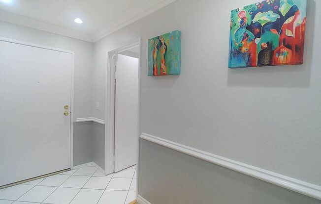 2 beds, 2 baths, 910 sqft, $2,595, Unit 410