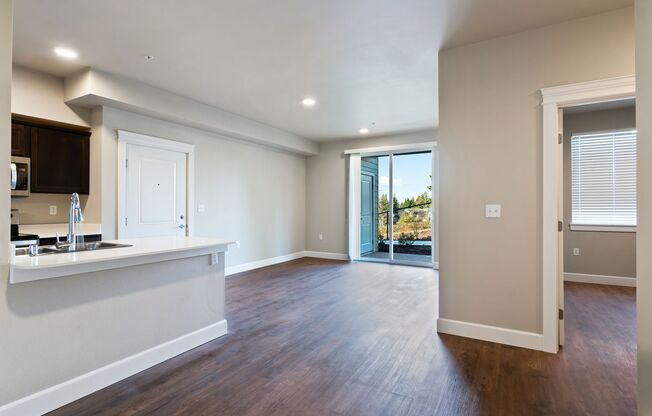 1 bed, 1 bath, 642 sqft, $1,725, Unit C-409