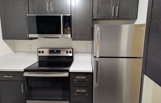 1 bed, 1 bath, 610 sqft, $1,695, Unit A207