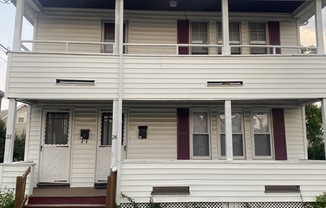 22 COLONIAL AVE