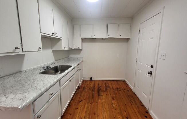 Two Bedroom duplex Available for Rent in Lancaster SC!