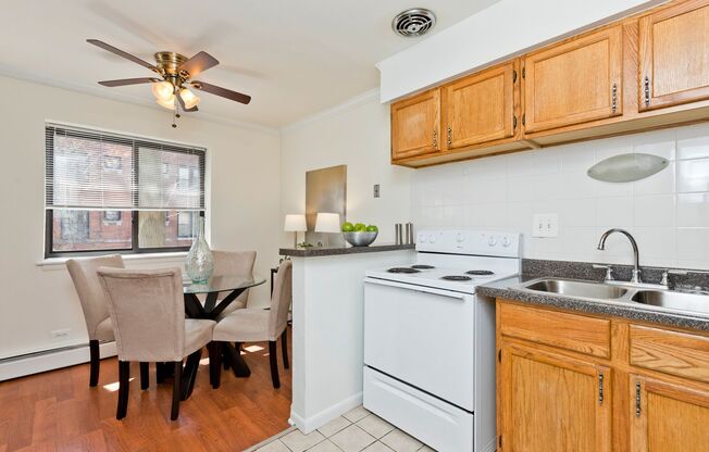 1 bed, 1 bath, $1,595, Unit 201