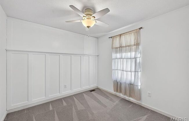 4 beds, 3.5 baths, 2,580 sqft, $3,100, Unit Simeon Bunker Street - 3275