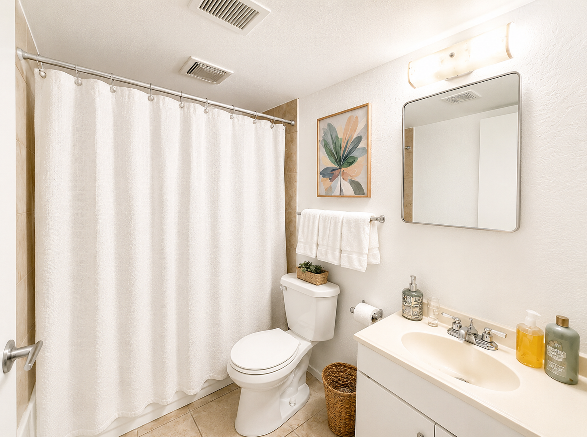 Welcome to 12 Palms — Where Comfort Meets Convenience in the Heart of Phoenix