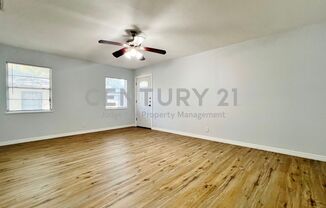 2 beds, 1 bath, $1,295