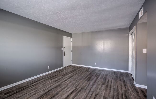 7301 Corby Street - AVAILABLE NOW! Spacious unit 5 minutes from Benson's nightlife district! First month FREE!!!
