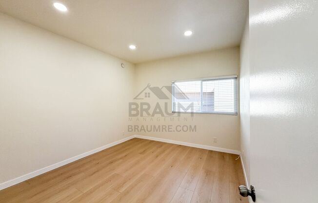 1 bed, 1 bath, 700 sqft, $1,995, Unit 201