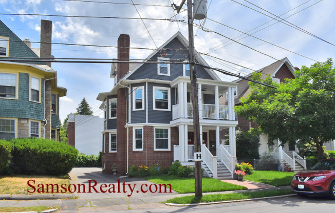 159 IRVING AVE