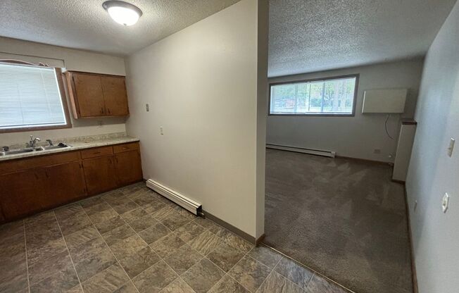 Berlyn Apartments