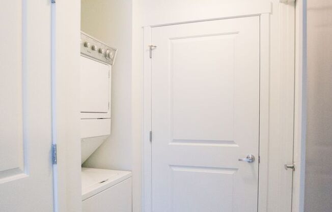 1 bed, 1 bath, 500 sqft, $1,359, Unit 305