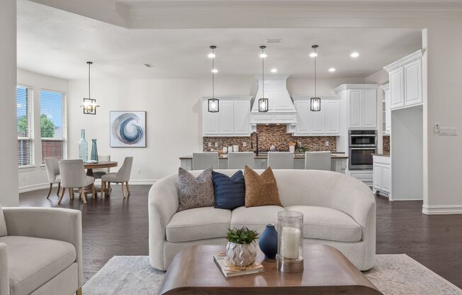 Luxe Living in Trophy Club – 4-Bedroom Haven!