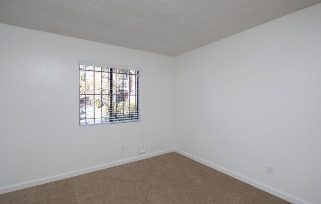 2 beds, 2 baths, 780 sqft, $2,595, Unit B100