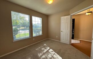 3 beds, 2.5 baths, $2,095