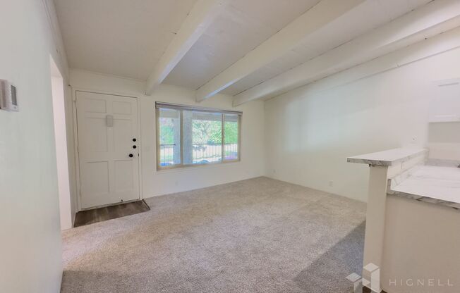 1 bed, 1 bath, 605 sqft, $1,275