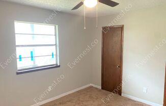 704 24 AVE W