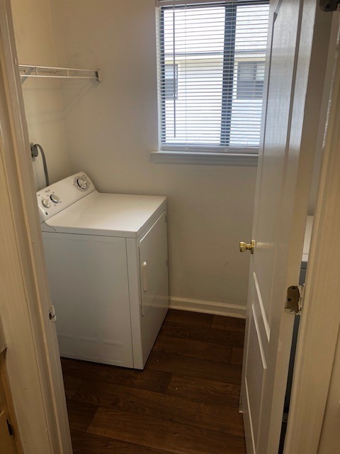 2 beds, 2 baths, $1,200