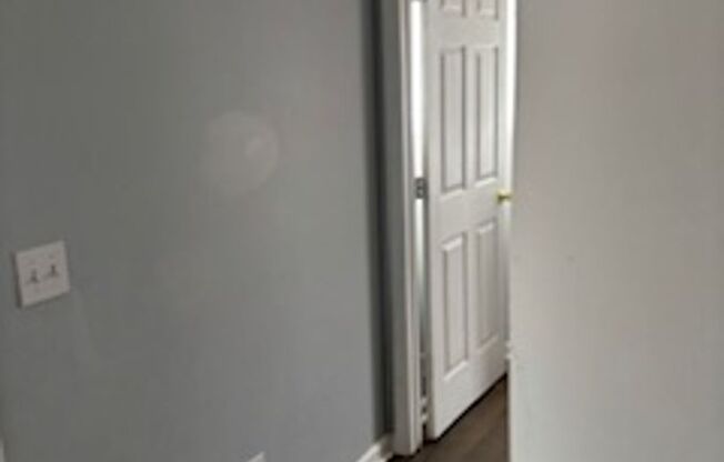 Beautiful Spacious 3-Bedroom House in the Parkland neighborhood