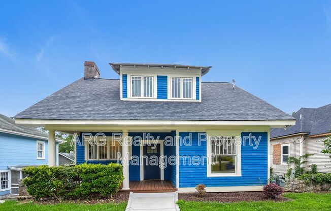 393 ATWOOD ST SW