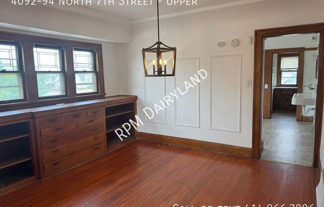4092 94 N 7 ST