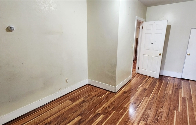 251 MERIDIAN