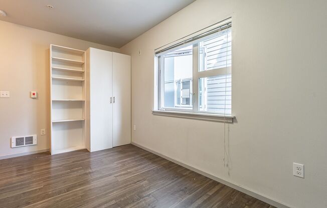 Studio, 1 bath, 245 sqft, $845, Unit F103